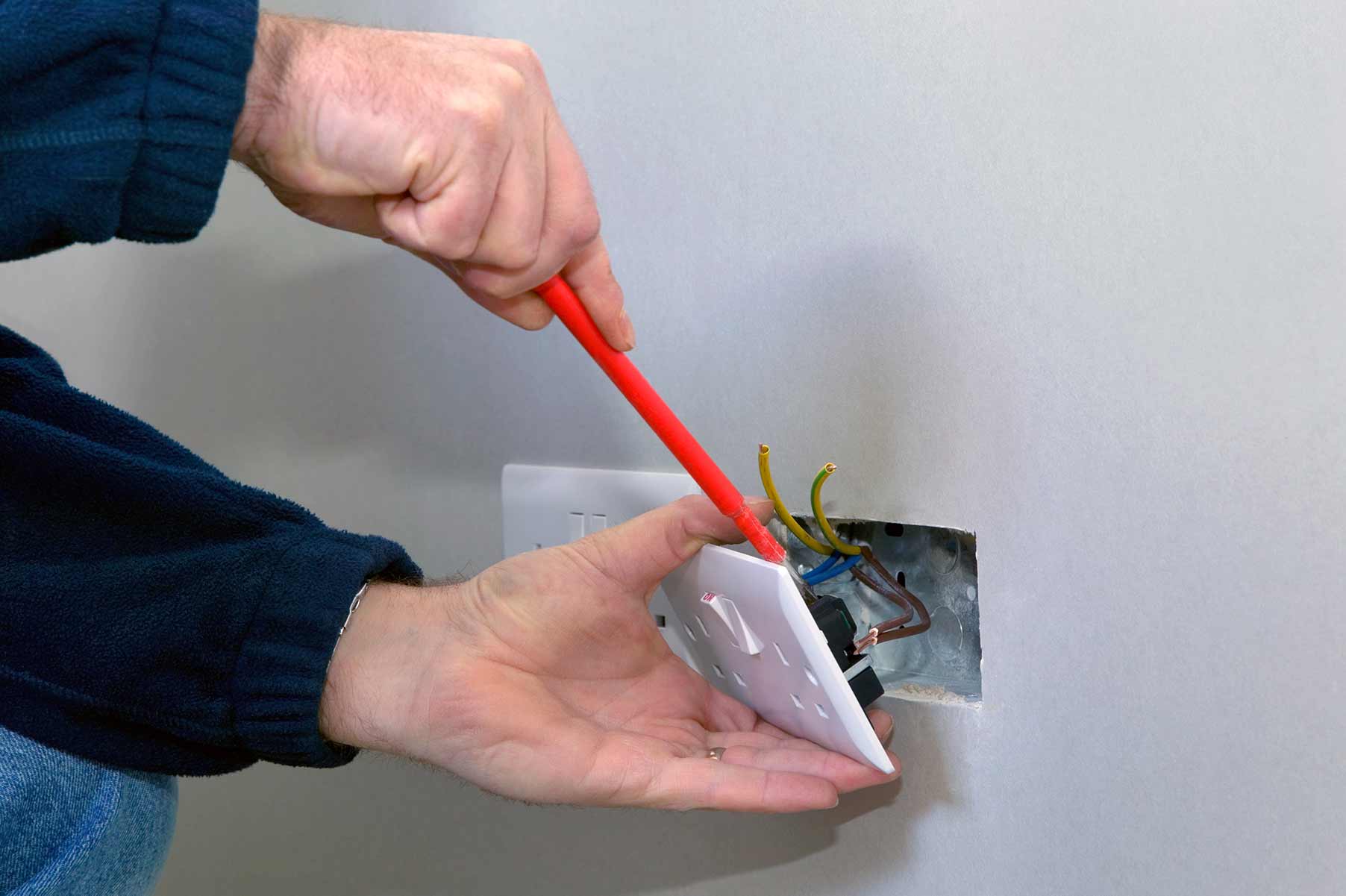 Our electricians can install plug sockets for domestic and commercial proeprties in Golborne and the local area. 